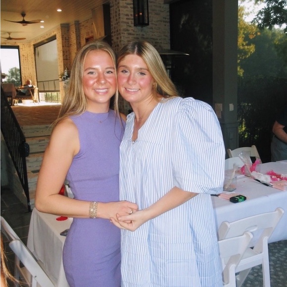 Meet your Posher, Emma - Picture 1 of 1